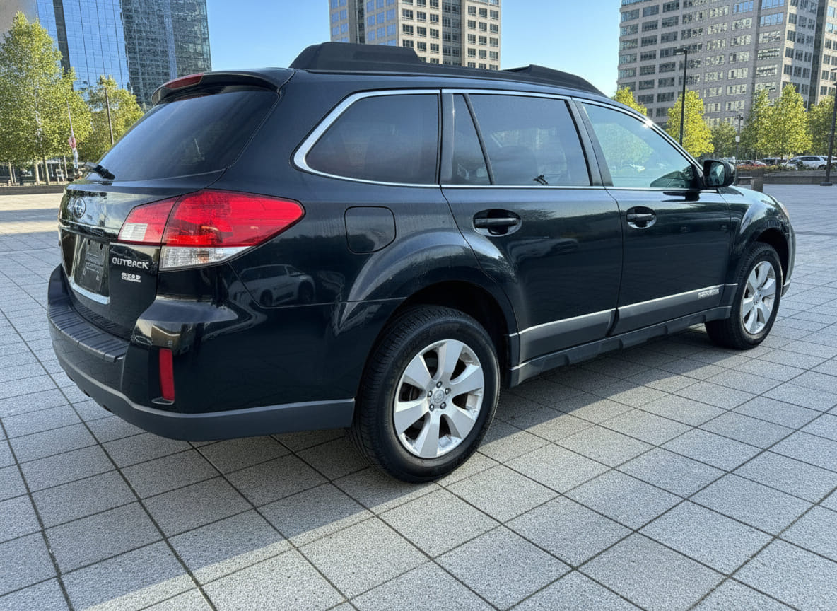 2012 Subaru Outback — photo 5