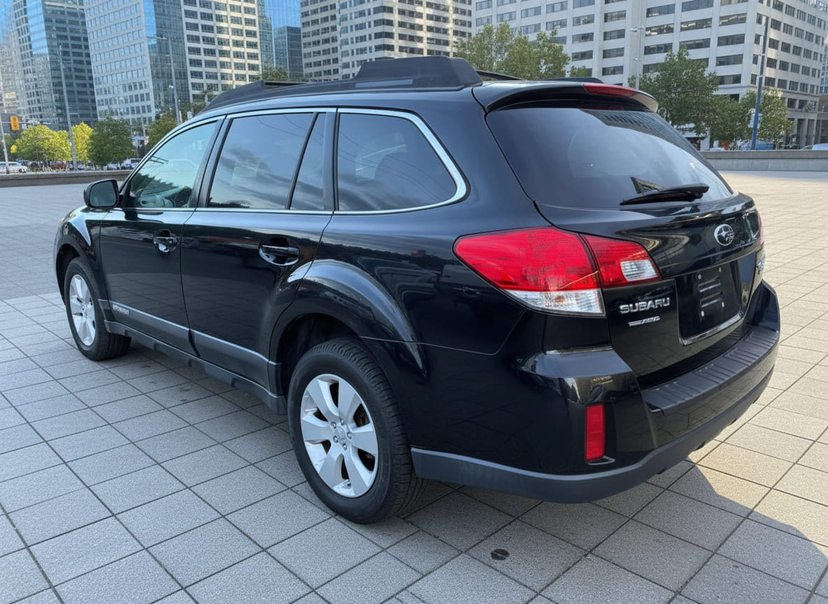 2012 Subaru Outback — photo 7